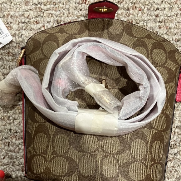 Coach Addie Crossbody In Signature Canvas C2817 - Picture 12 of 12